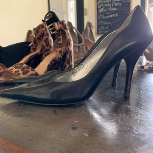 Guess Black Pumps